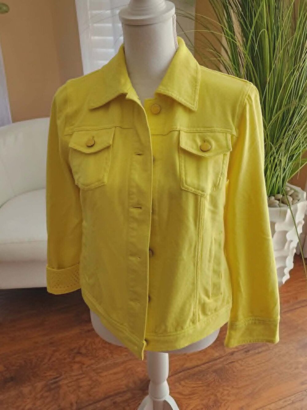 Soft stretchy yellow jacket